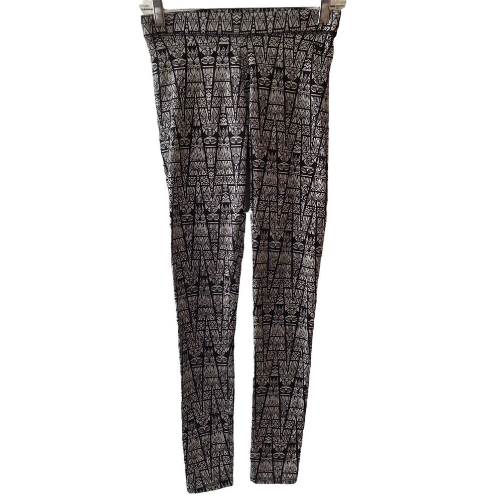 Pink by Victoria's Secret Womens Black and White Abstract Pattern Leggings Small - Picture 9 of 9